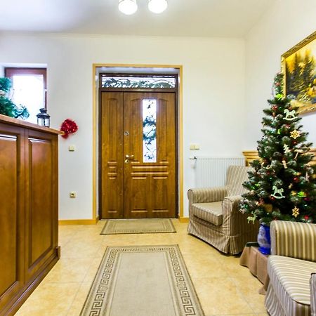 Atava Family House Hotel Яремче Екстериор снимка