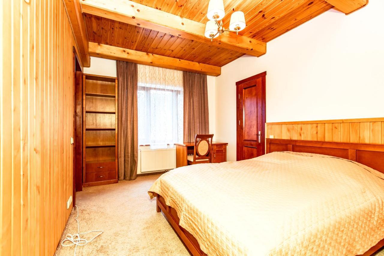 Atava Family House Hotel Яремче Екстериор снимка